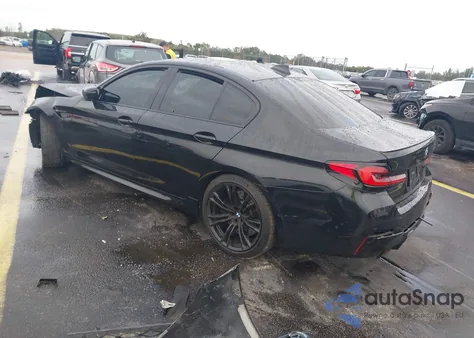 2021 BMW M5 z USA, uszkodzony, nr VIN WBS83CH07MCF87975